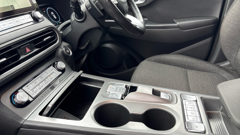 Hyundai KONA 150kW Premium 64kWh 5dr Auto Electric Hatchback